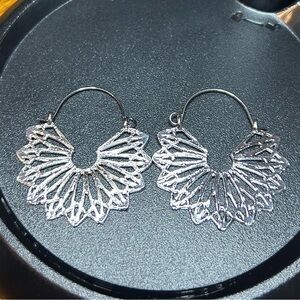 Elegant Silver-tone Hoop Earrings